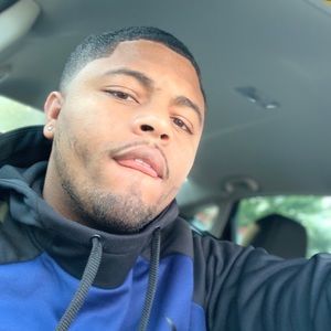 Meet your Posher, Derek